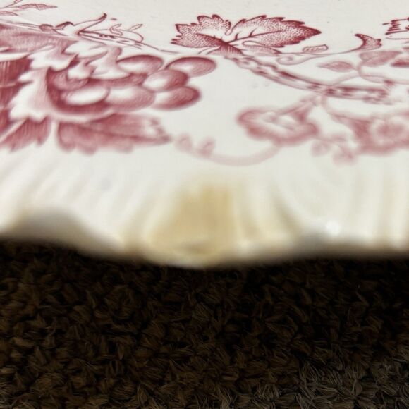 Wedgwood England Red Transferware Soup Bowls Set of 8 Grapevine Scalloped Rim - Picture 9 of 11